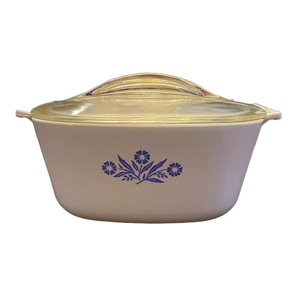 Vintage CorningWare Blue Cornflower 2.5 Qt Casserole Dish w/ Glass Lid